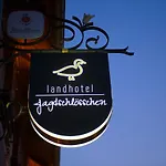 Jagdschloesschen Hotel 3*
