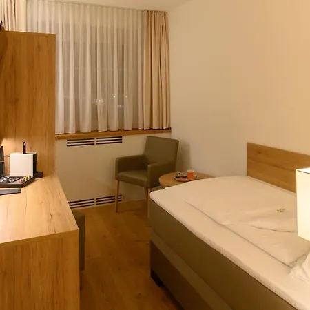 Jagdschloesschen فندق