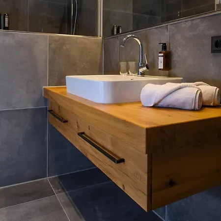 Jagdschloesschen 3* أشيبيرغ