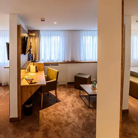 Jagdschloesschen Szálloda 3*