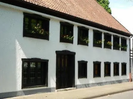 Hotel Jagdschloesschen 3*