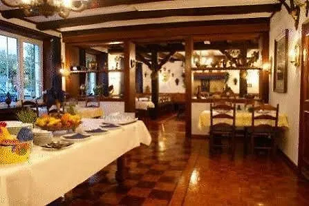 Jagdschloesschen Hotel